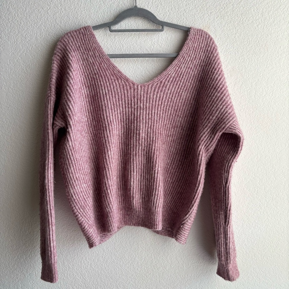 Angel of the north sweater size large